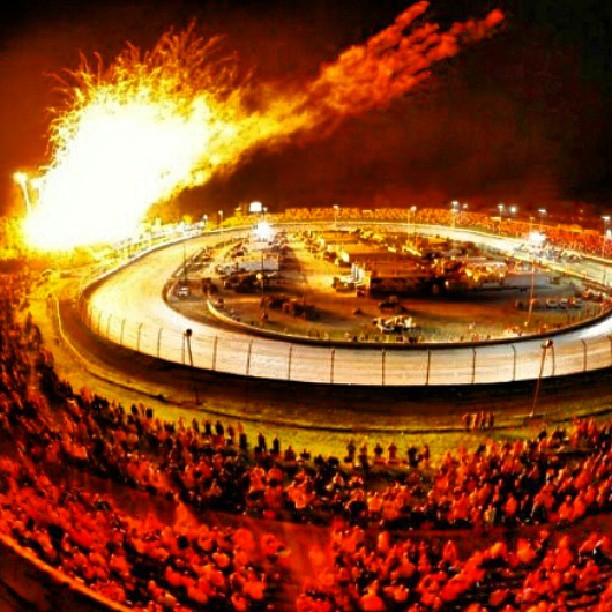 Also here is an awesome shot of eldora I found.