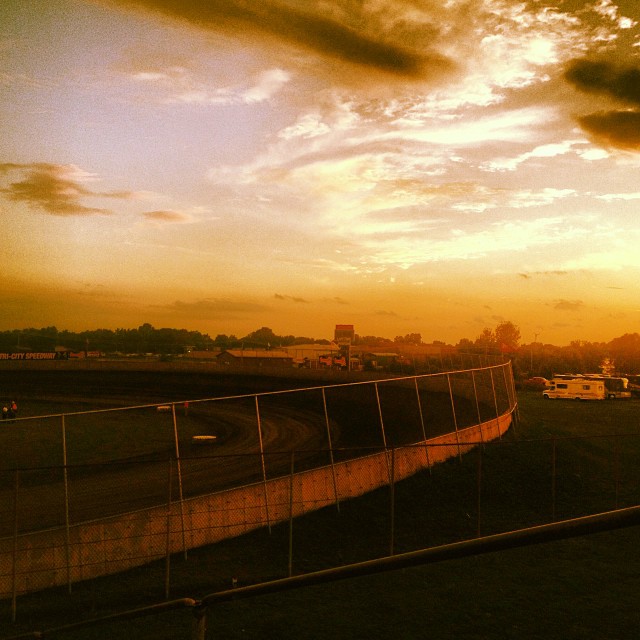 Ready for night number 2 of the gold crown midget nationals at tri city speedway.