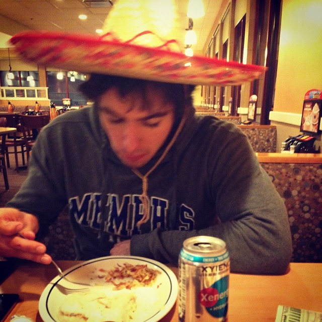 IHOP with Roberto this morning, because chili bowl.