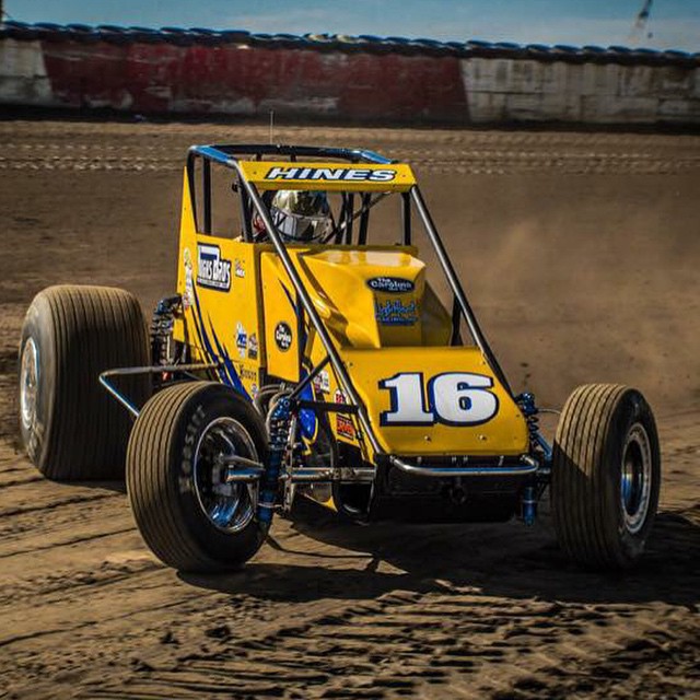 Another little about the 3rd or 4th race I ever shot.