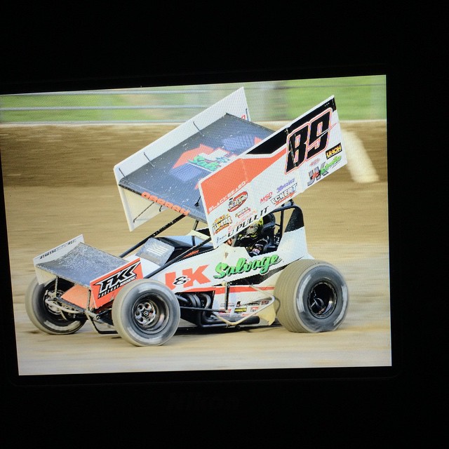 Since I don't get to flood you guys tonight, here's one off the back of my camera, pi…