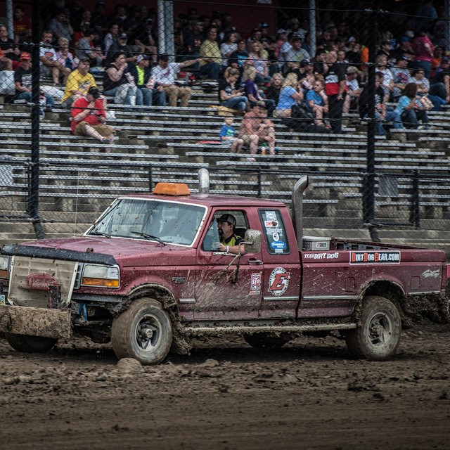 The Eldora push trucks and track crew worked there ass off Saturday, tacky Eldora is…