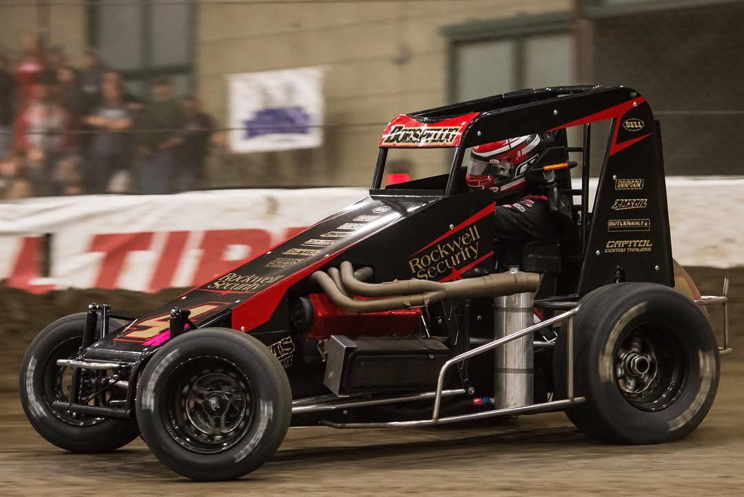 Tuesday night photos are now uploaded, and Wednesday night has started to upload.