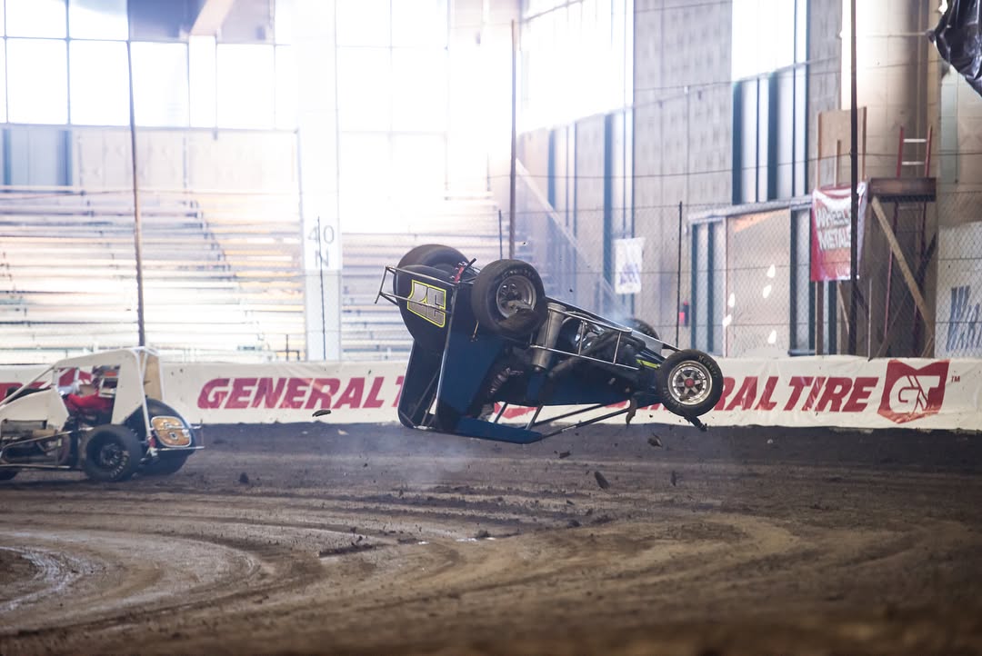 1,138 photos from practice day are posted up on TeeJayCrawford.com/chilibowl includin…