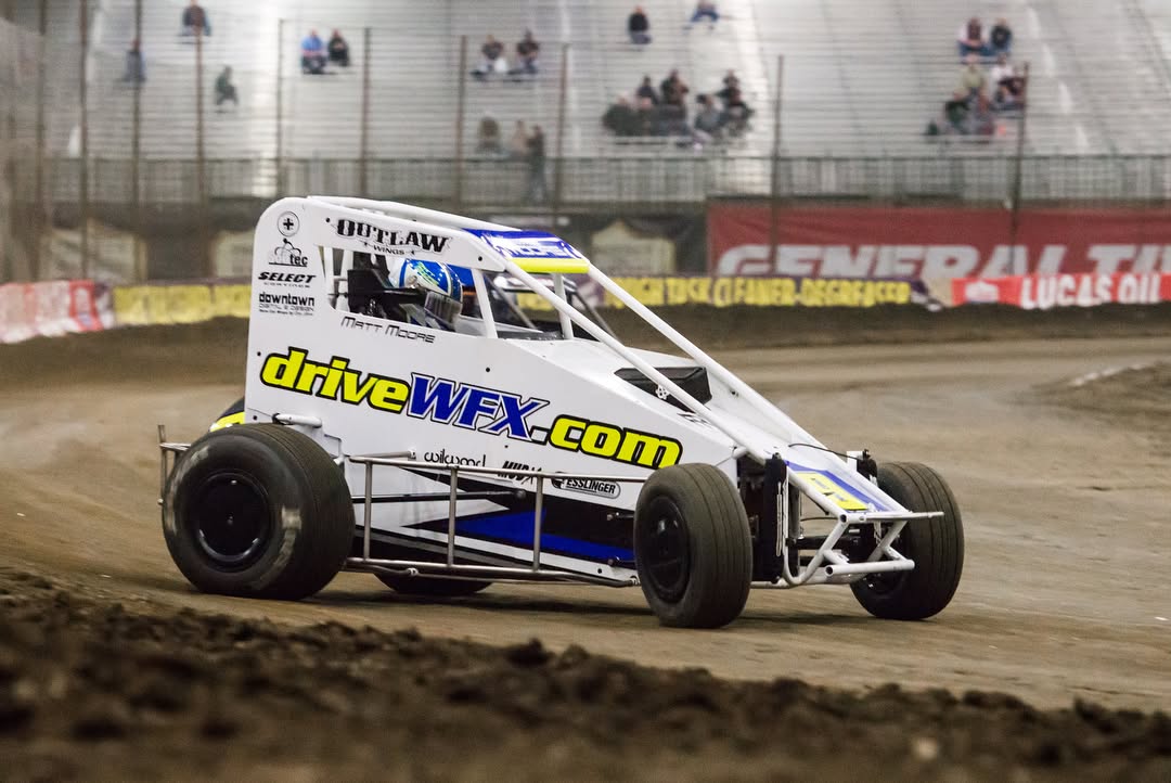 1,138 photos from practice day are posted up on TeeJayCrawford.com/chilibowl includin…