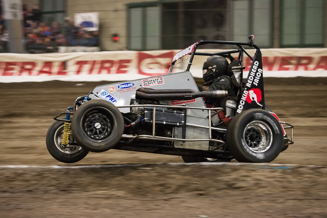 Friday night photos are now up!