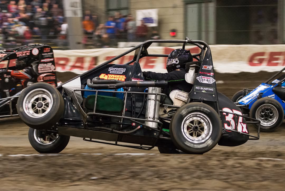 Thursday night photos are up, and Friday is almost finished uploading.