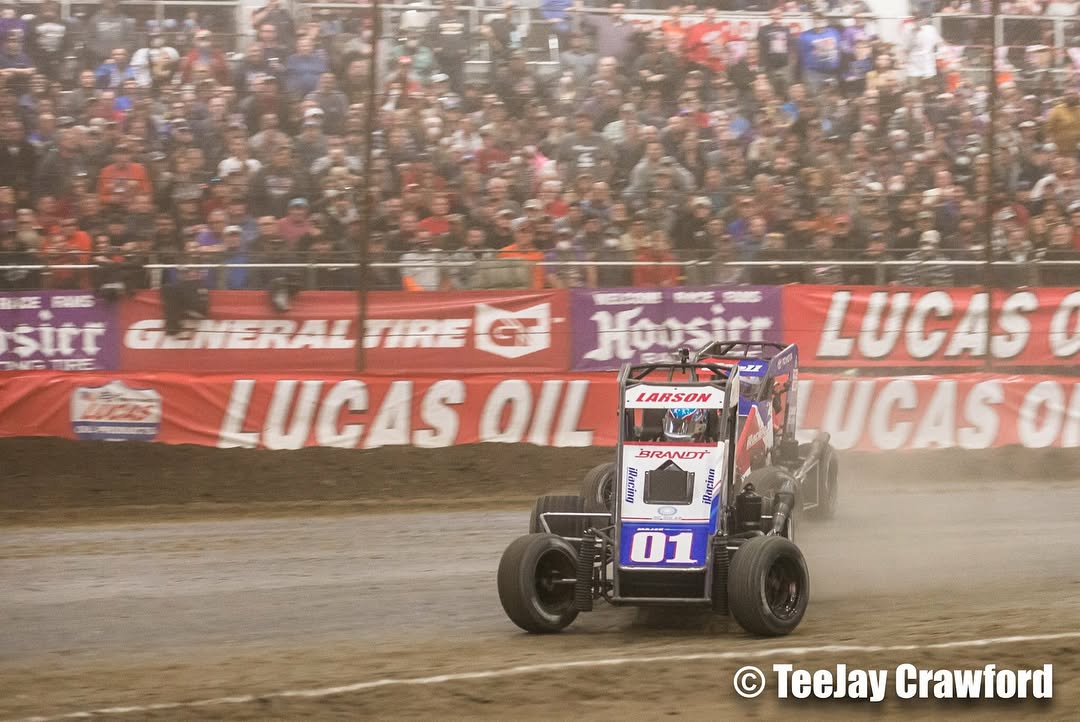 A great race between and was cut shot when Larson’s Motor expired.