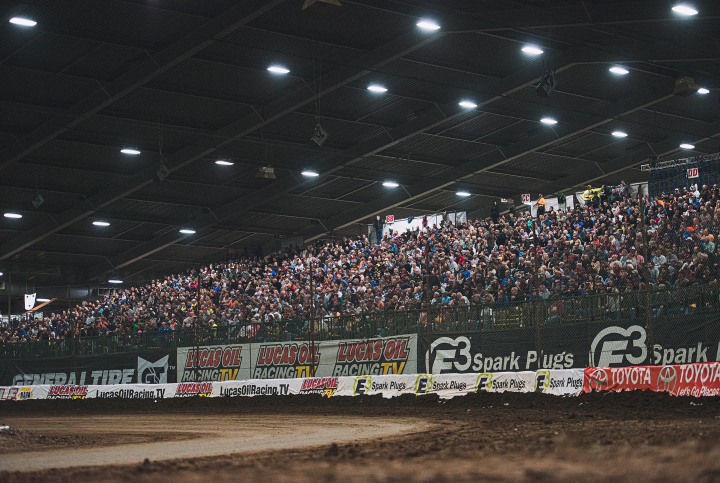 Dark mode makes everything look better and since racing season is over for most peopl…