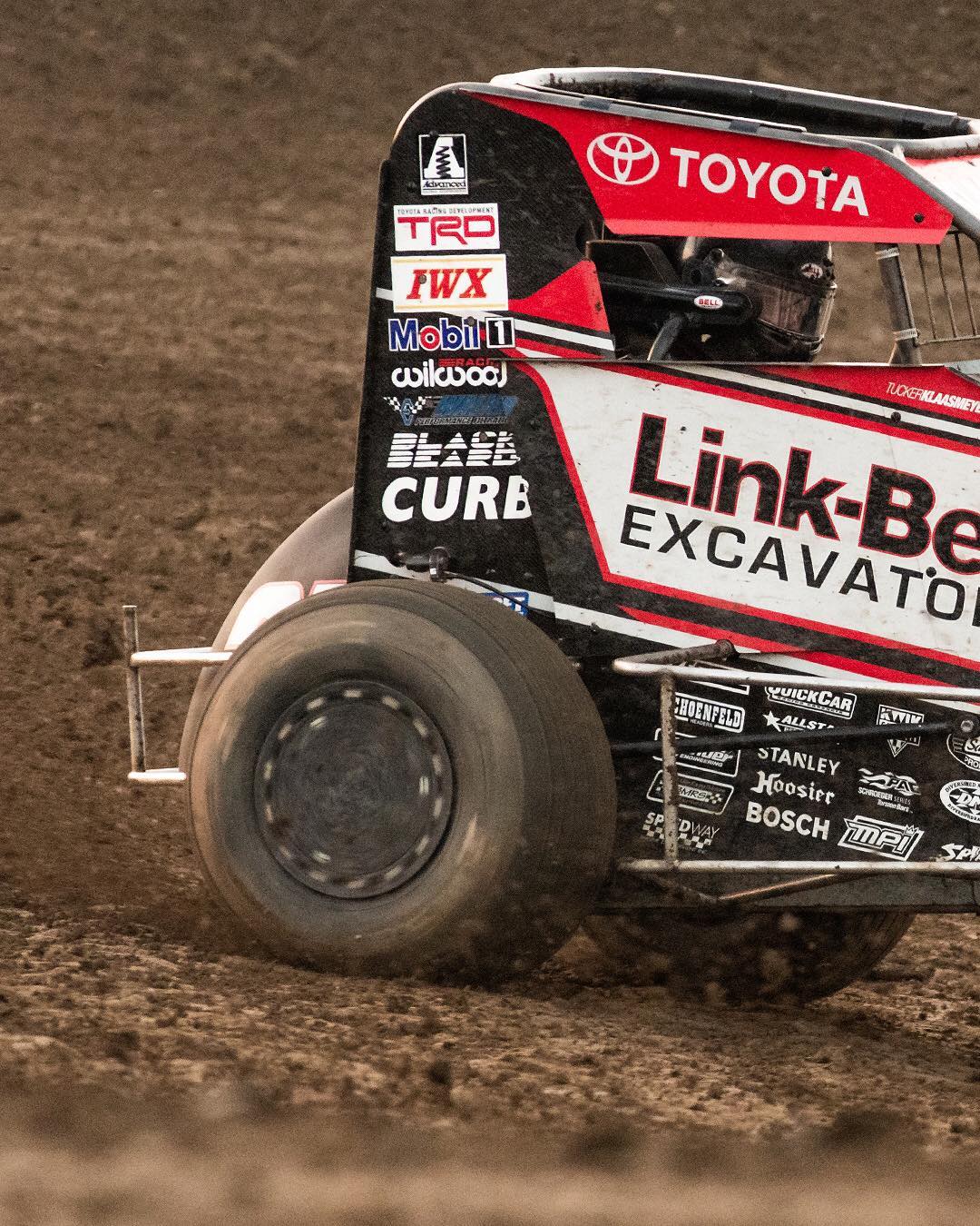 A few photos from the POWRi race at Creekadega.